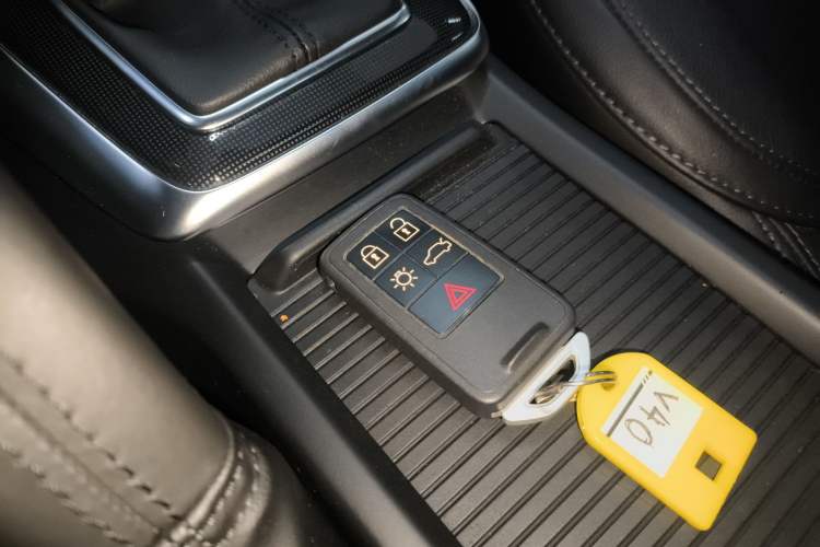 Used Volvo V40 2019 T3 Zhiyi Edition Interior 1