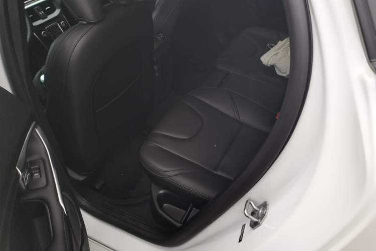 Used Volvo V40 2019 T3 Zhiyi Edition Left Rear Seat