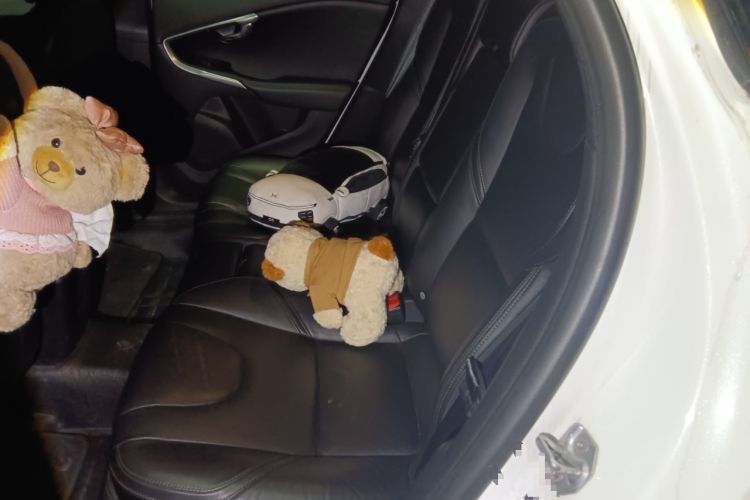 Used Volvo V40 2019 T3 Zhiyi Edition Left Rear Seat