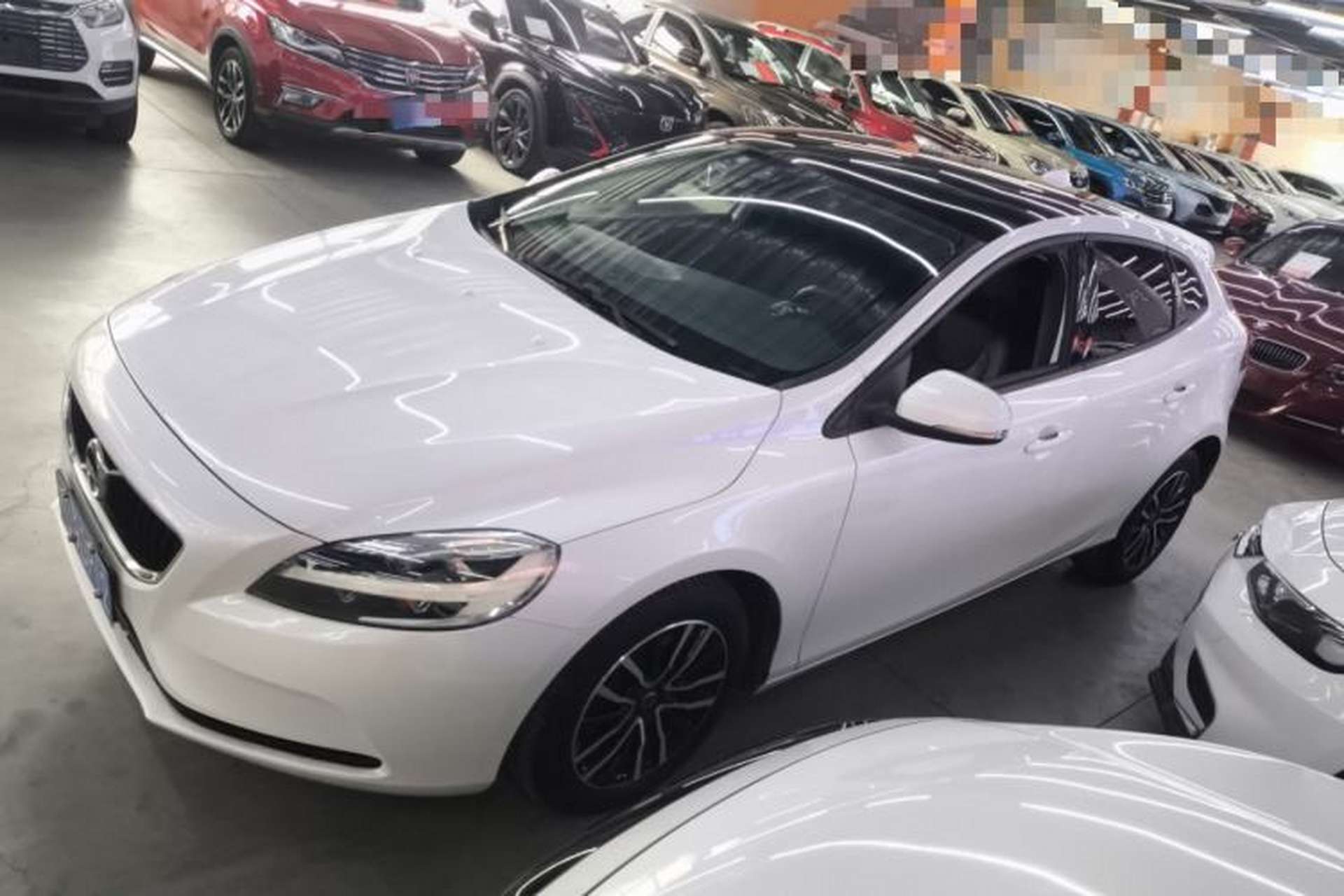 Used Volvo V40 2019 T3 Zhiyi Edition Left Side