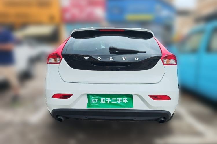 Used Volvo V40 2019 T3 Zhiyi Edition Rear