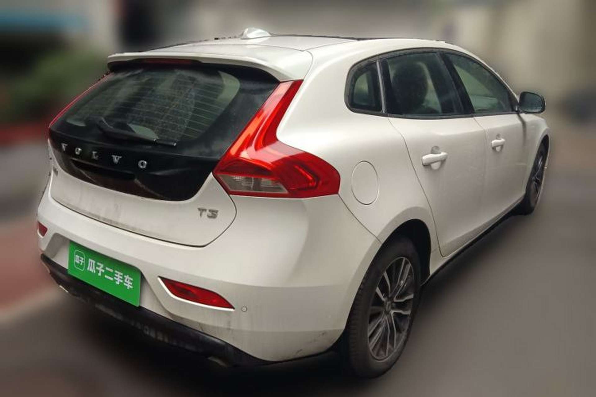 Used Volvo V40 2019 T3 Zhiyi Edition Rear Right 45 Deg