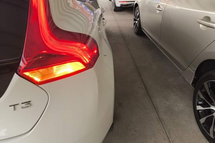 Used Volvo V40 2019 T3 Zhiyi Edition Right Rear Taillight