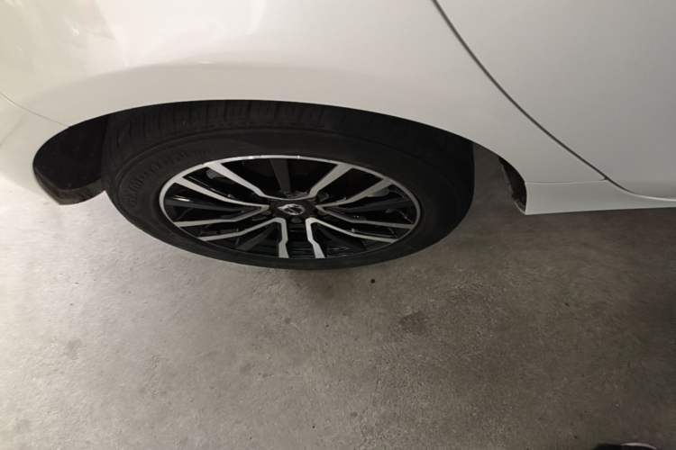 Used Volvo V40 2019 T3 Zhiyi Edition Right Rear Wheel Hub