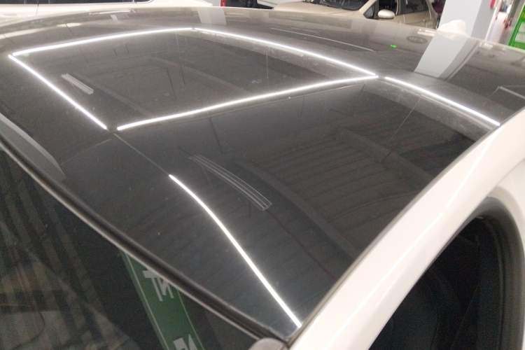 Used Volvo V40 2019 T3 Zhiyi Edition Roof