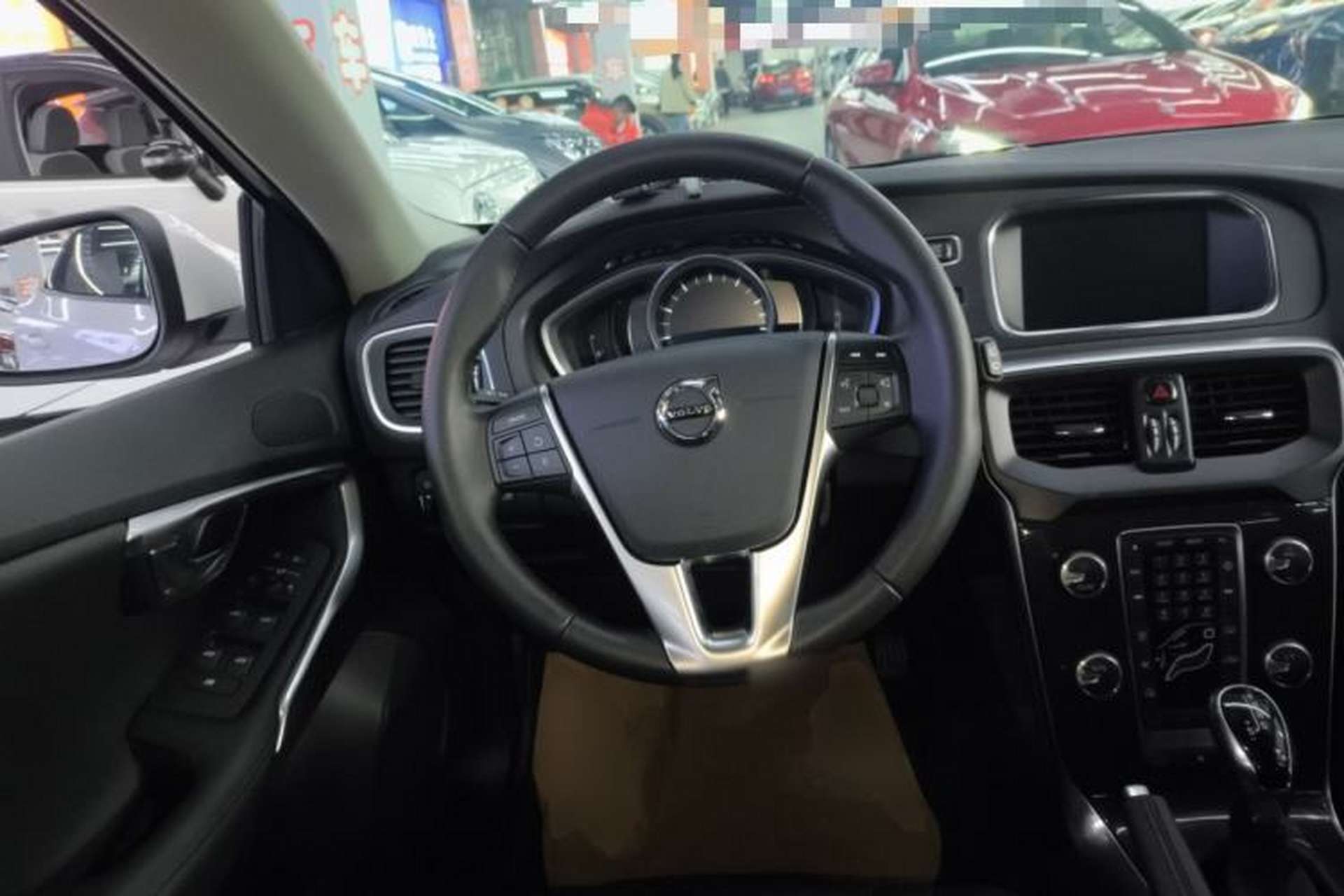 Used Volvo V40 2019 T3 Zhiyi Edition Steering Wheel