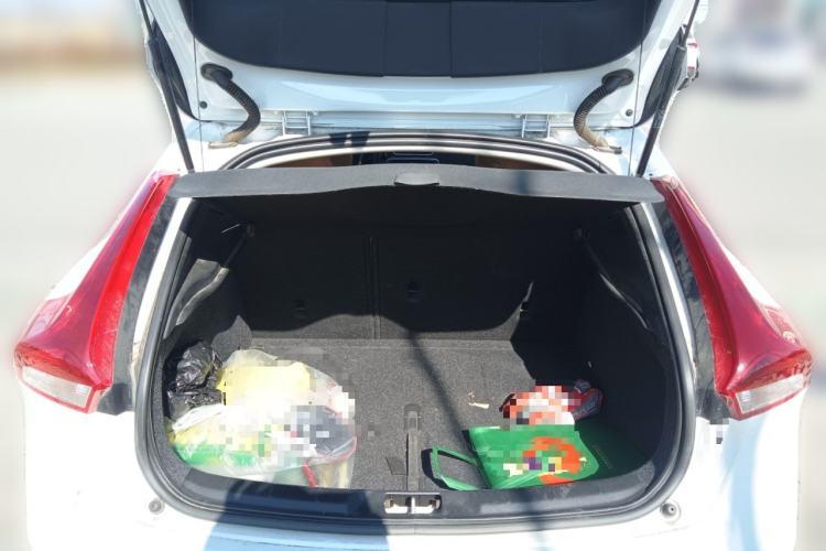 Used Volvo V40 2019 T3 Smart Luxury Edition Trunk