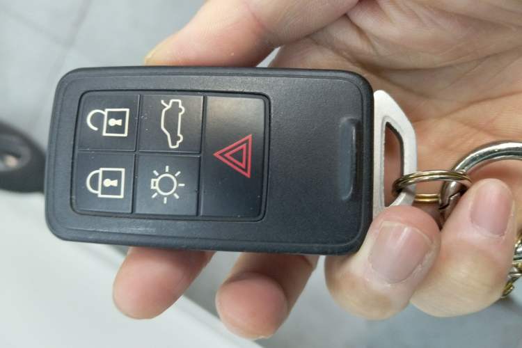 Used Volvo V40 2019 T3 Zhiyi Edition Vehicle Key