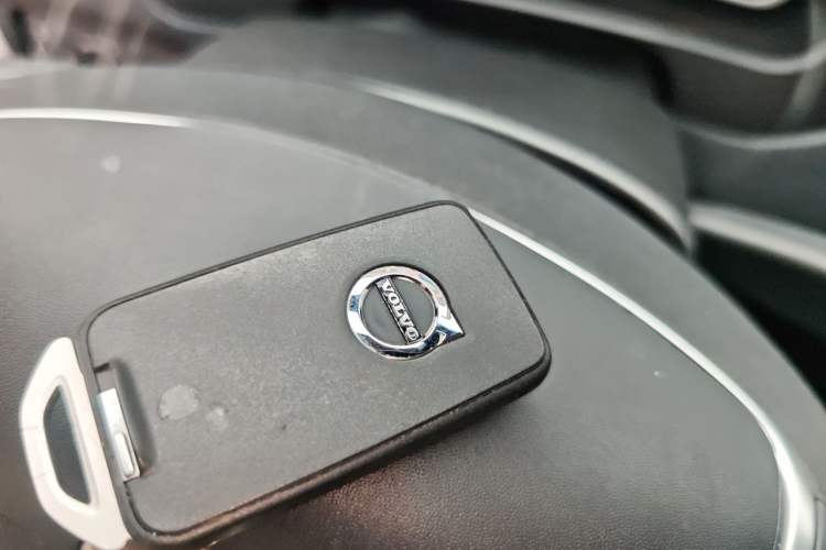 Used Volvo V40 2019 T3 Zhiyi Edition Vehicle Key