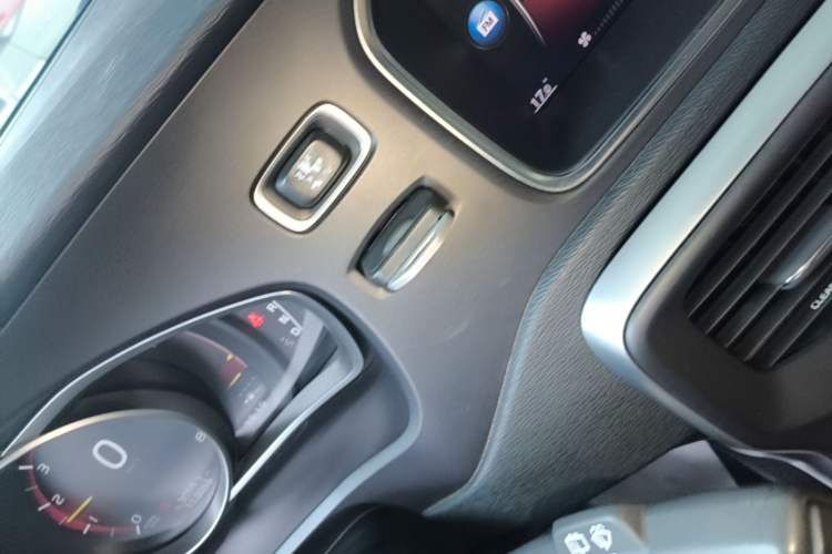 Used Volvo V40 2019 T3 Zhiyi Edition Vehicle Key
