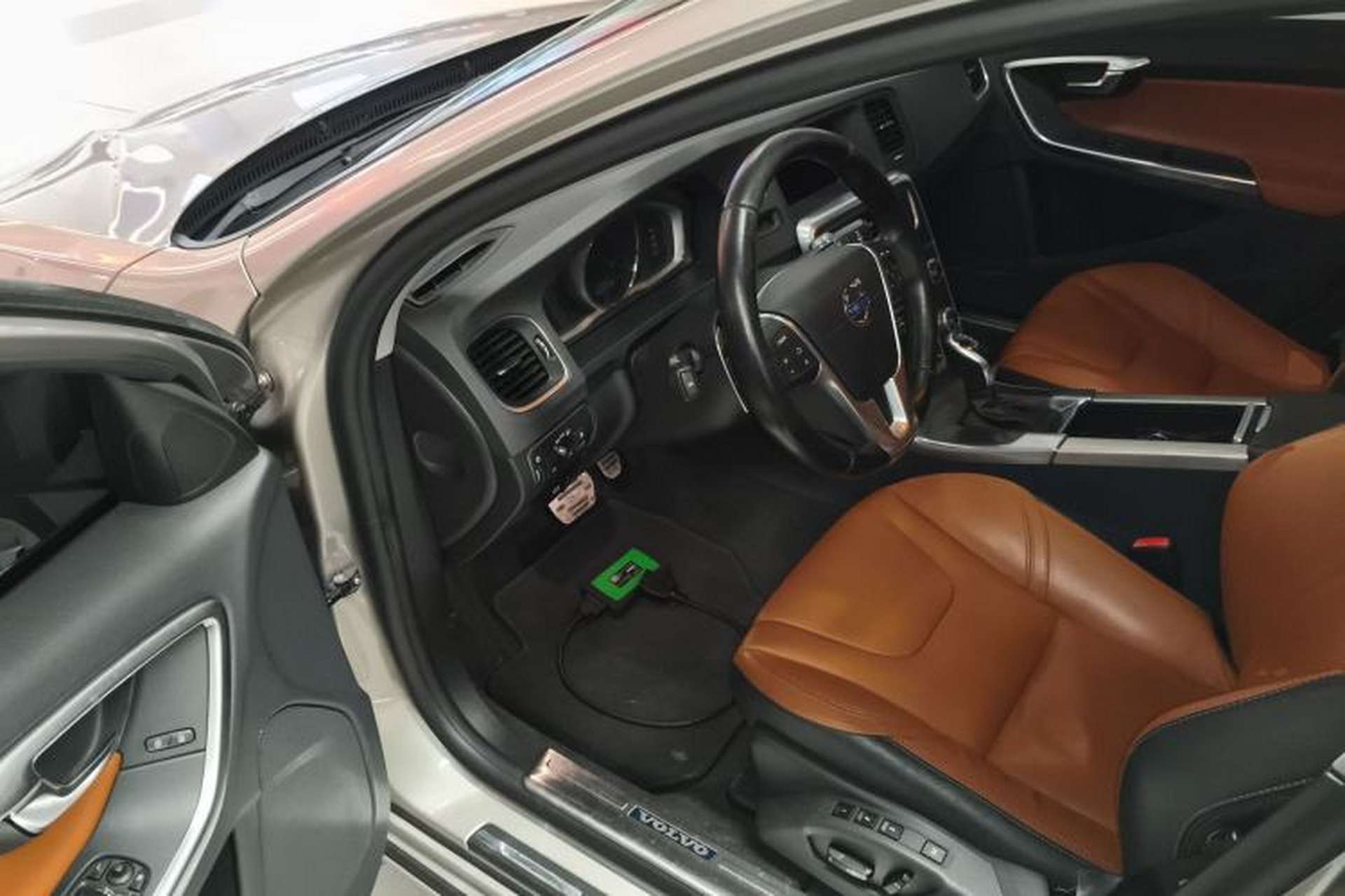 Used Volvo V60 2015 T5 Zhiya Edition Driver Seat