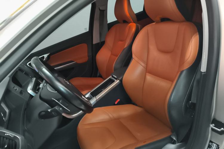 Used Volvo V60 2015 T5 Zhiya Edition Left Front Seat