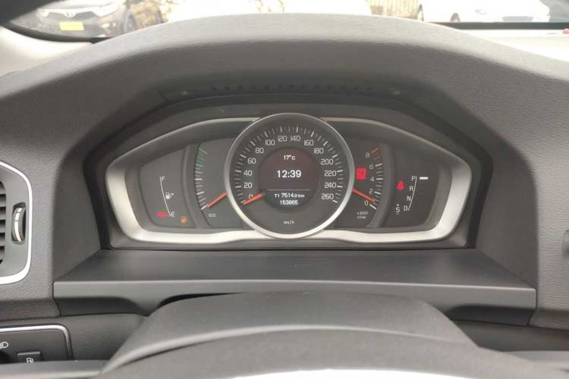 Used Volvo V60 2014 T5 Zhiyi Edition Instrument Cluster
