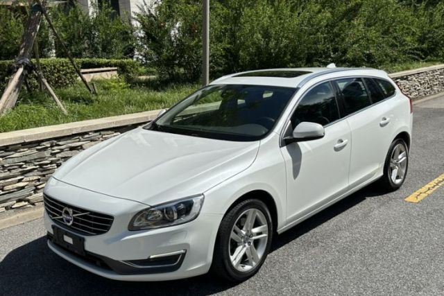 Used Volvo V60 2014 T5 Zhiya Edition