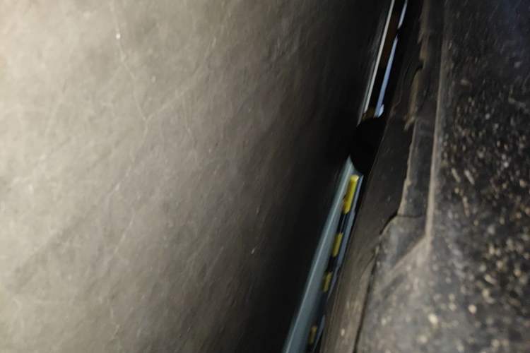Used Volvo V60  Chassis Rear Left