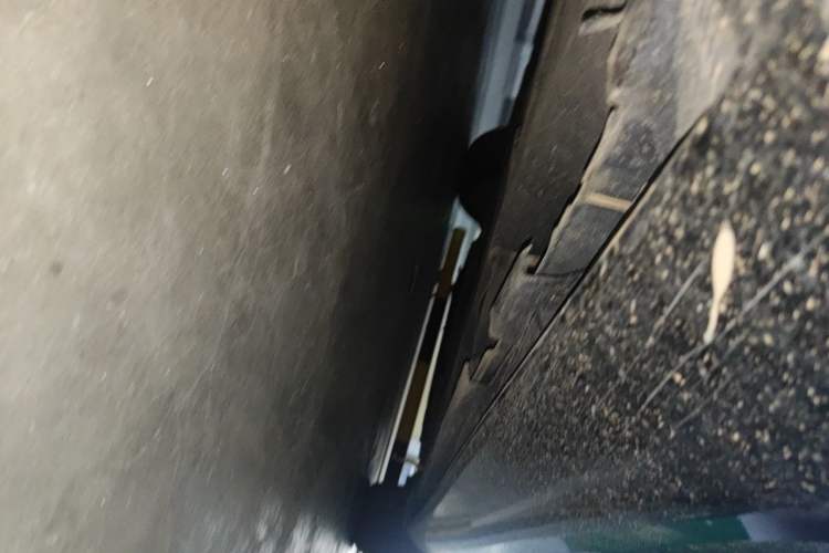 Used Volvo V60  Chassis Rear Right