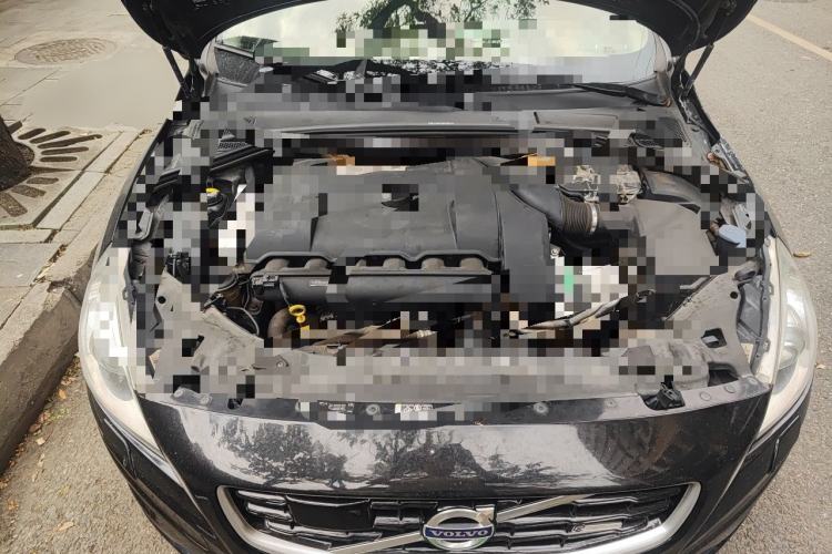 Used Volvo V60 2012 T6 AWD Personalized Sport Edition Engine Bay