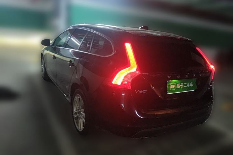 Used Volvo V60  Rear Left 45 Deg