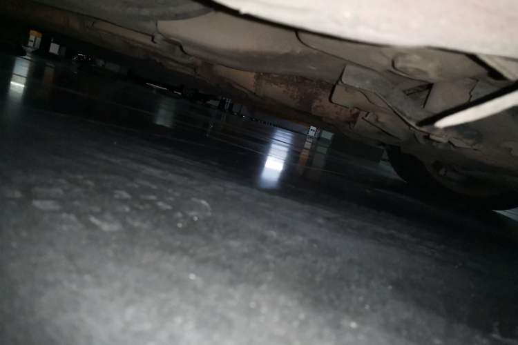 Used Volvo V60 2012 T6 AWD Sport Edition Chassis Front Right