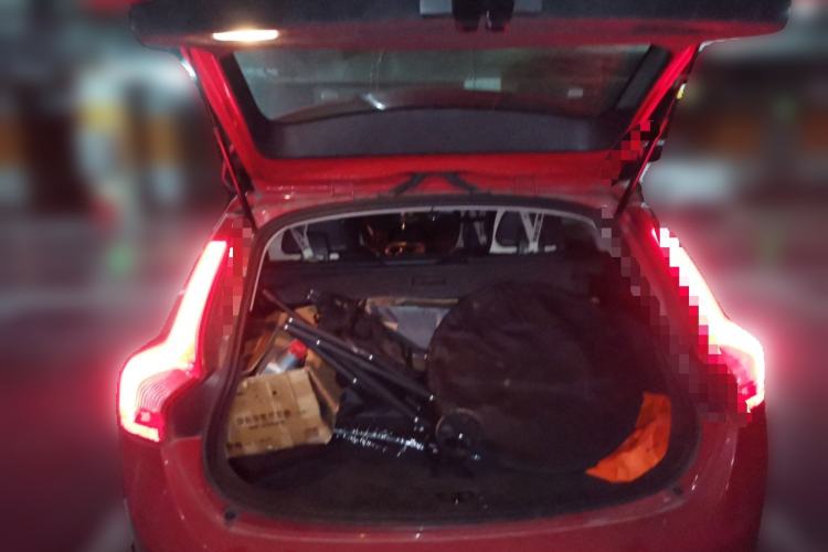 Used Volvo V60 2012 T6 AWD Sport Edition Trunk
