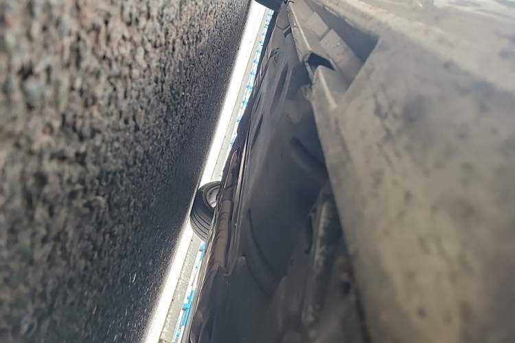 Used Volvo V60 2012 T6 AWD Sport Edition Chassis Front Right