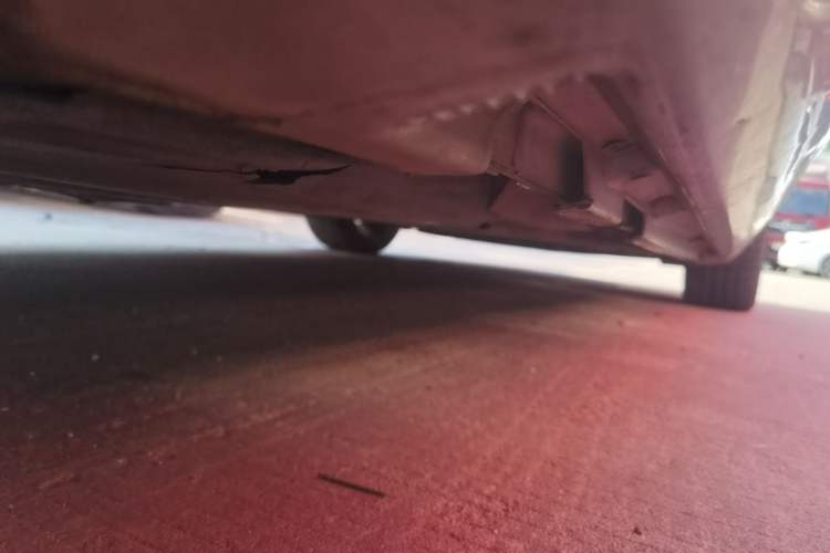 Used Volvo V60 2012 T6 AWD Sport Edition Chassis Rear Right