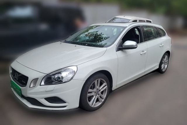 Used Volvo V60 2012 T6 AWD Sport Edition