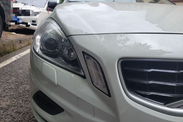 Used Volvo V60 2012 T6 AWD Sport Edition Right Front Headlight