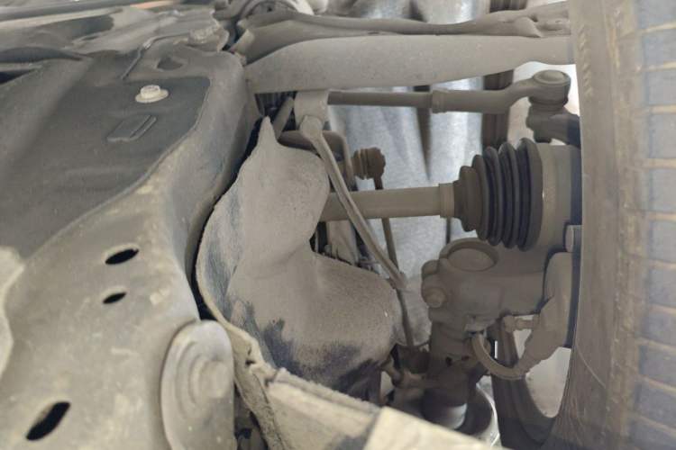Used Volvo V60 2013 T5 Smart Edition Chassis Front Right