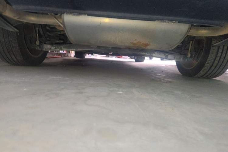 Used Volvo V60 2013 T5 Comfort Edition Chassis Rear
