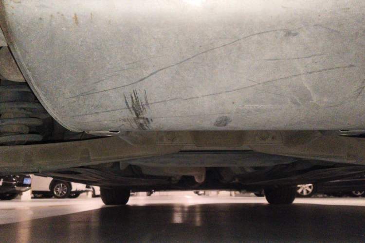 Used Volvo V60 2013 T5 Smart Edition Chassis Rear