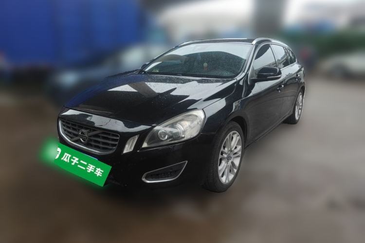 Used Volvo V60 2013 T5 Zhiya Edition Guazi used car, China used car export, Used car for sale, Used  cars, Cheapest cars for sale