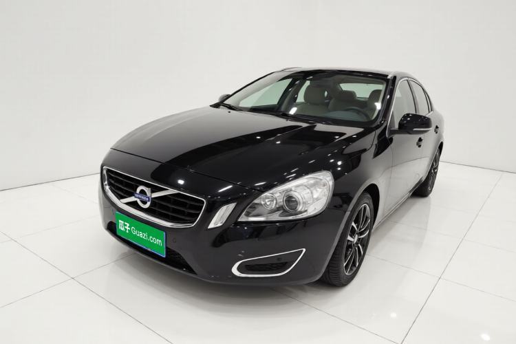 Used Volvo V60 2013 T5 Comfort Edition Guazi used car, China used car export, Used car for sale, Used  cars, Cheapest cars for sale