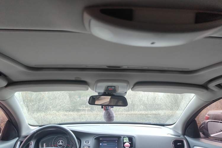 Used Volvo V60 2013 T5 Zhiya Edition Headliner