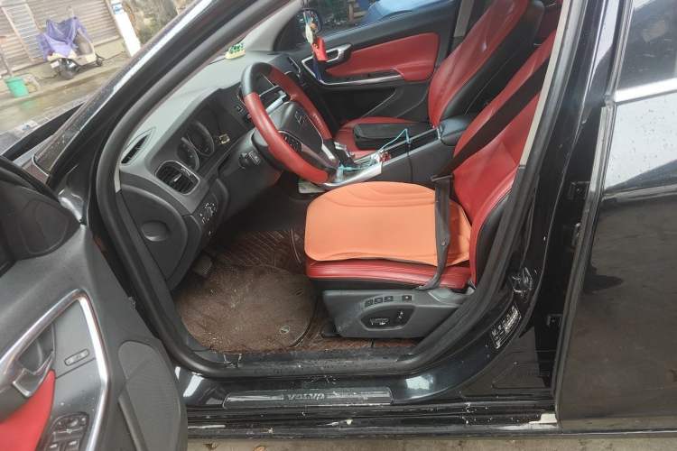 Used Volvo V60 2013 T5 Zhiya Edition Left Front Seat