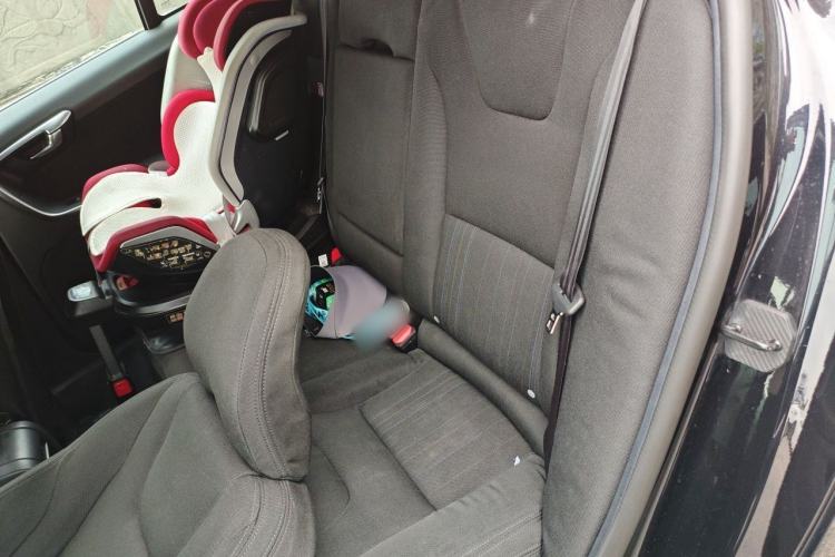 Used Volvo V60 2013 T5 Smart Edition Left Rear Seat