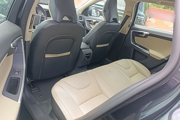 Used Volvo V60 2013 T5 Comfort Edition Left Rear Seat