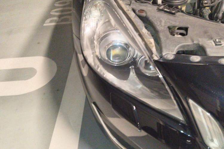 Used Volvo V60 2013 T5 Smart Edition Right Front Headlight