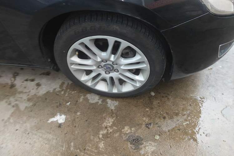 Used Volvo V60 2013 T5 Zhiya Edition Right Front Wheel Hub