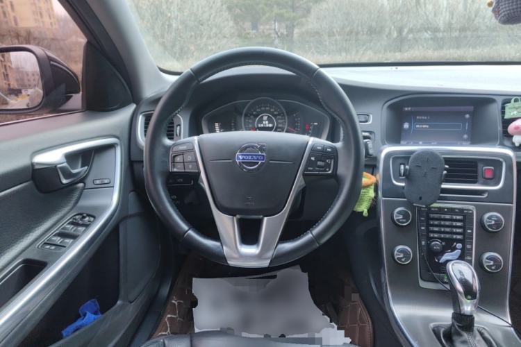 Used Volvo V60 2013 T5 Zhiya Edition Steering Wheel