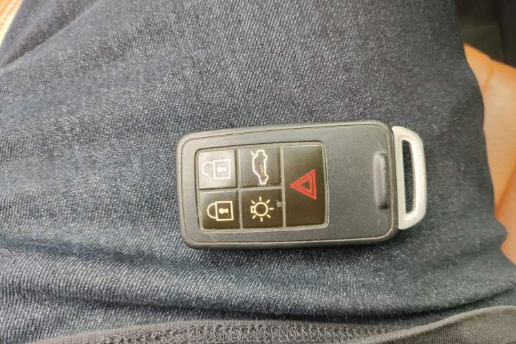 Used Volvo V60 2013 T5 Zhiya Edition Vehicle Key