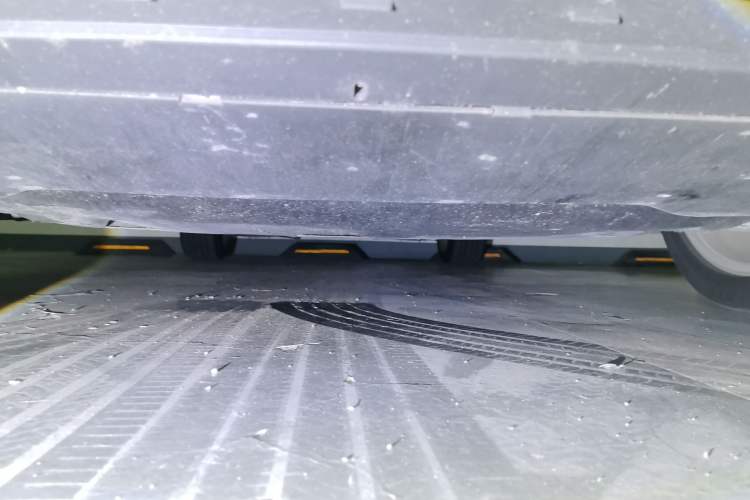 Used Volvo V60 2013 T5 Smart Edition Chassis Front