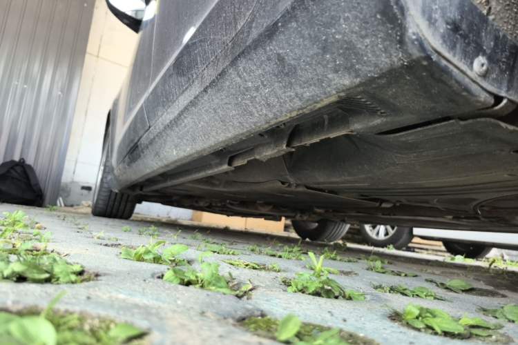 Used Volvo V60 2013 T5 Zhiya Edition Chassis Rear Left