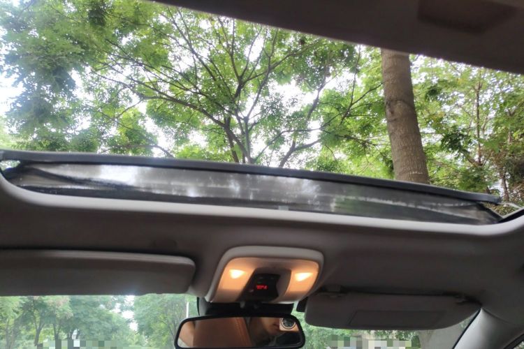 Used Volvo V60 2013 T5 Comfort Edition Headliner