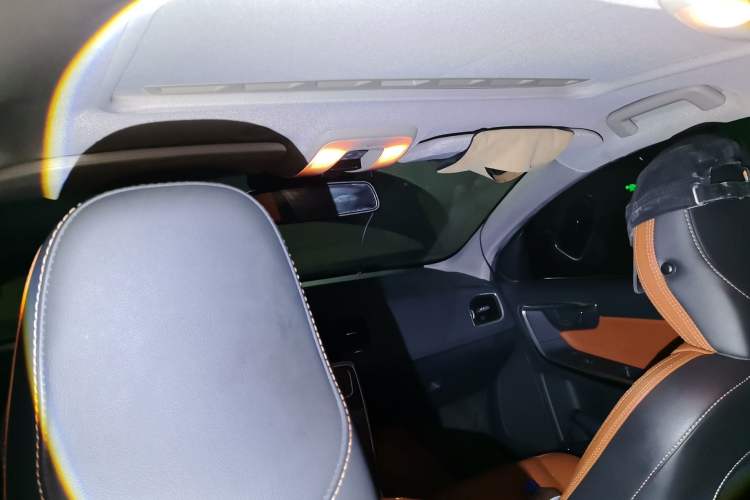Used Volvo V60 2013 T5 Smart Edition Headliner