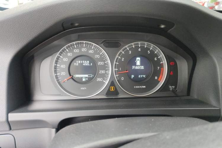 Used Volvo V60 2013 T5 Comfort Edition Instrument Cluster