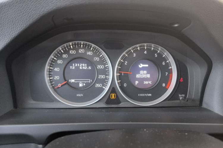 Used Volvo V60 2013 T5 Zhiya Edition Instrument Cluster