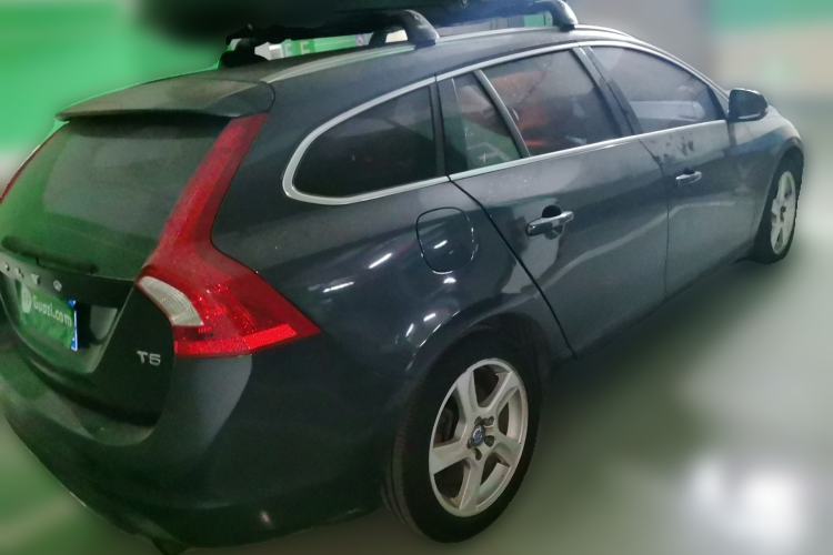 Used Volvo V60 2013 T5 Smart Edition Rear Right 45 Deg