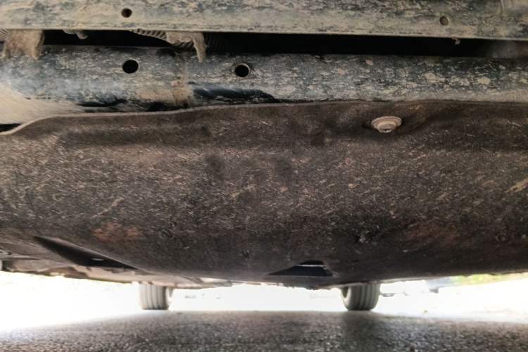 Used Volvo V60 2013 T5 Smart Edition Chassis Front