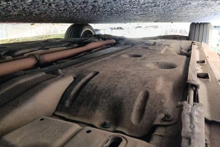 Used Volvo V60 2013 T5 Smart Edition Chassis Front Right